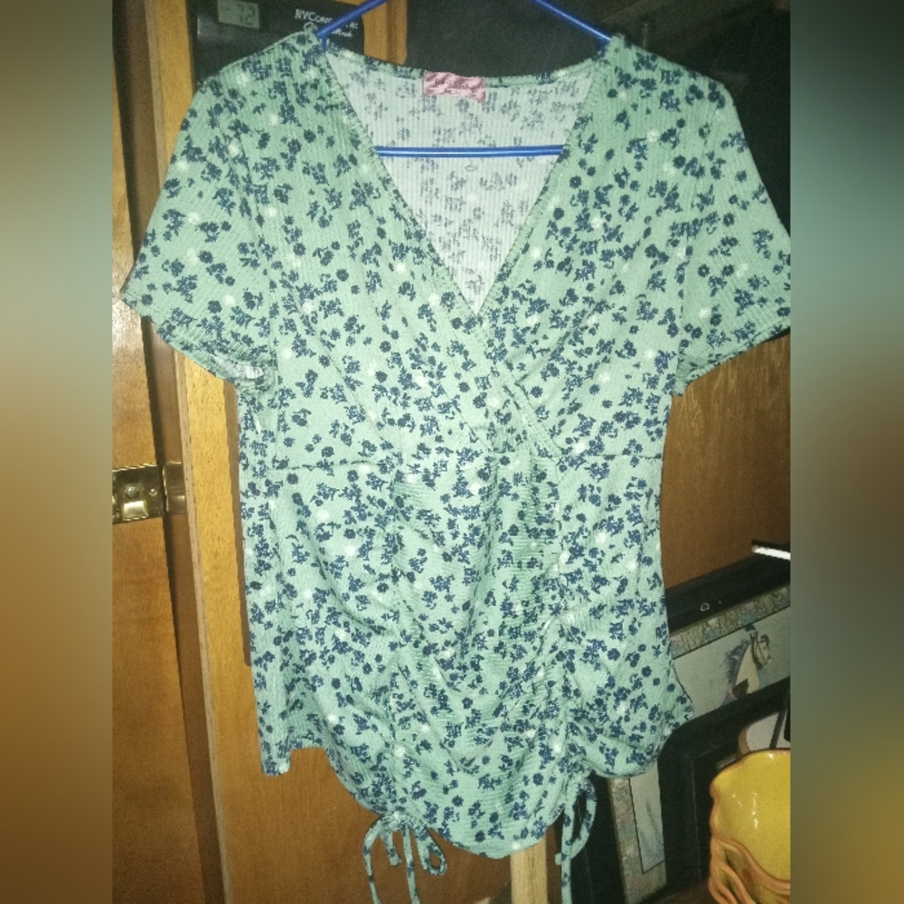 RagDoll Green and Blue floral Blouse with ties at the bottom of Blouse